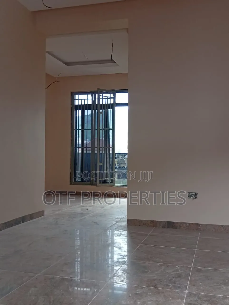 2bdrm Apartment in Fo1, Kubwa for sale