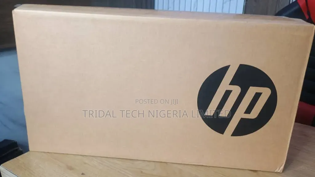 New Laptop HP 15s 8GB Intel Core i3 SSD 512GB