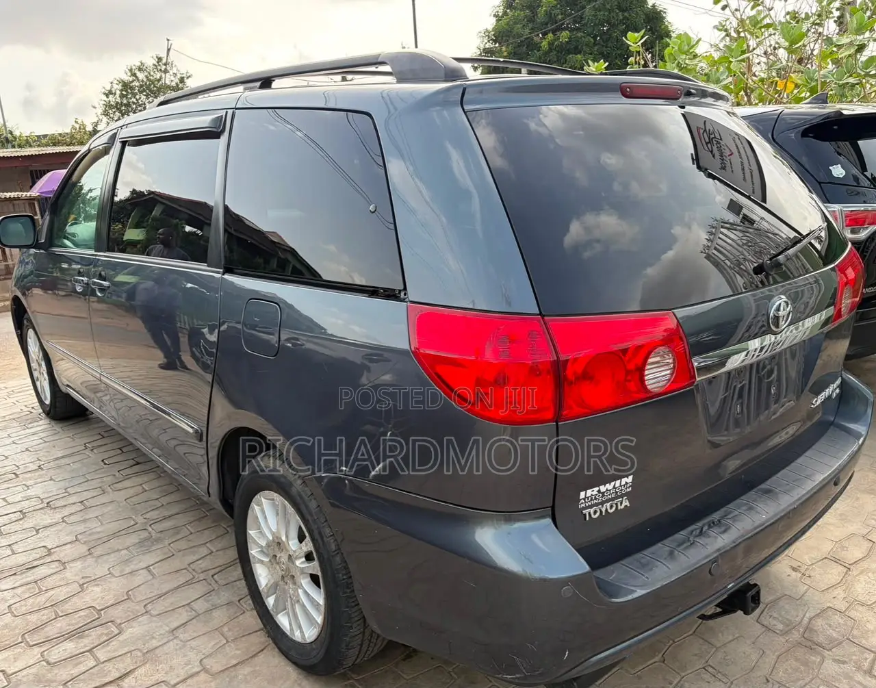 Toyota Sienna XLE Limited 2008 Blue