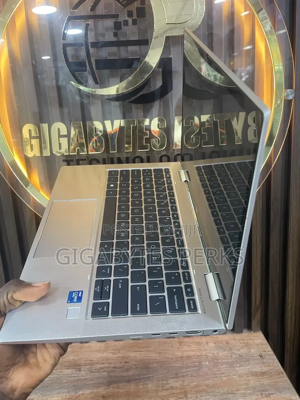 Laptop HP EliteBook 830 G8 32GB Intel Core i7 SSD 512GB