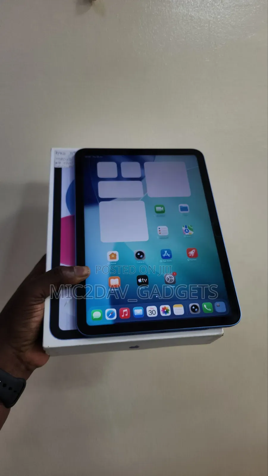 Apple iPad (2025) 128 GB Blue