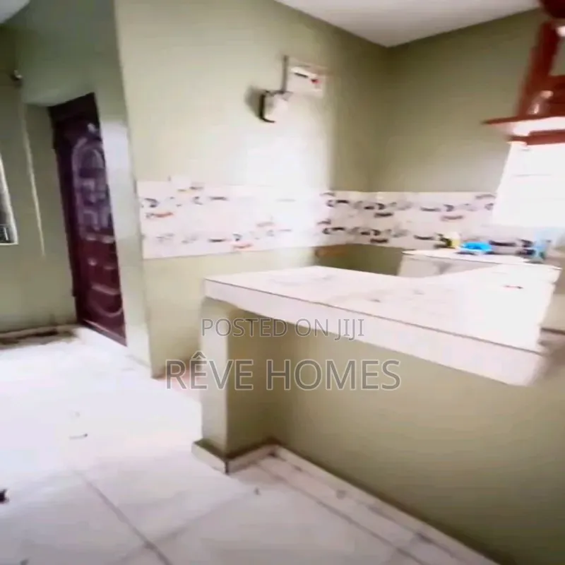 Studio Apartment in Shomolu / Shomolu for rent