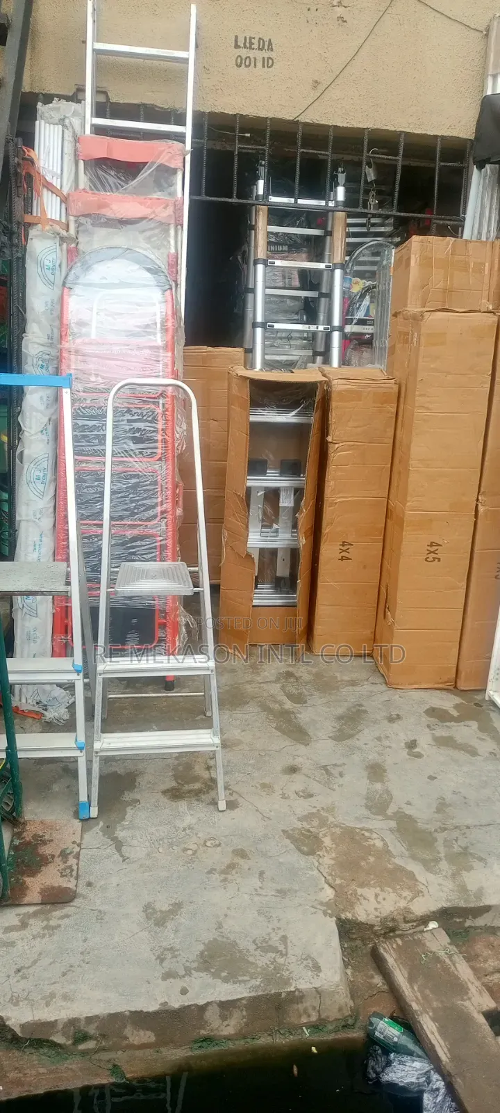 Heavy Duty 4x4(16ft) Industrial Multipurpose Ladder With Warranty