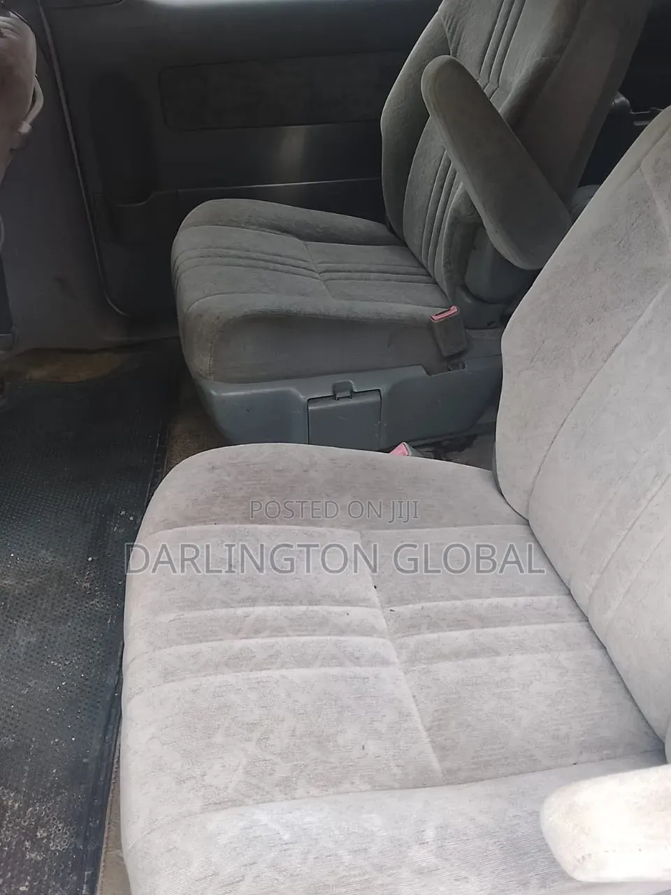 Toyota Sienna 2003