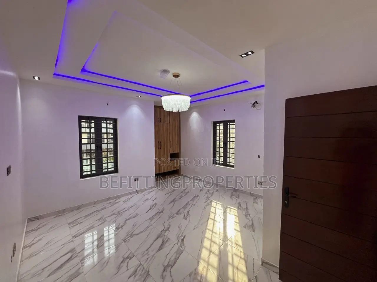 5bdrm Duplex in Lekki for sale