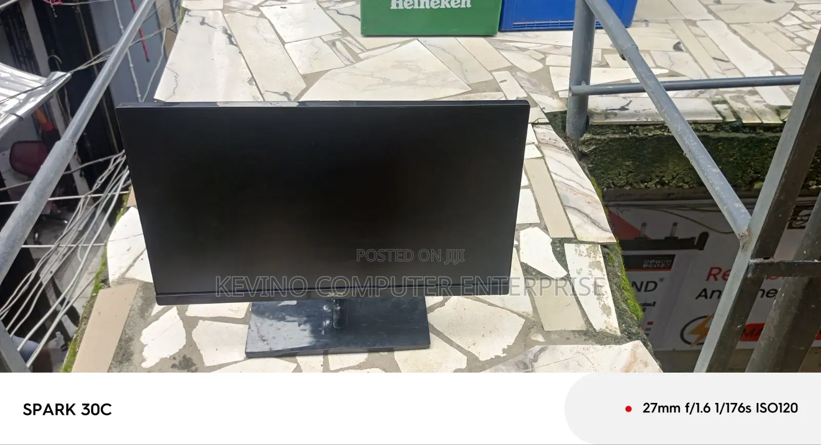 24 Inches Frameless Acer