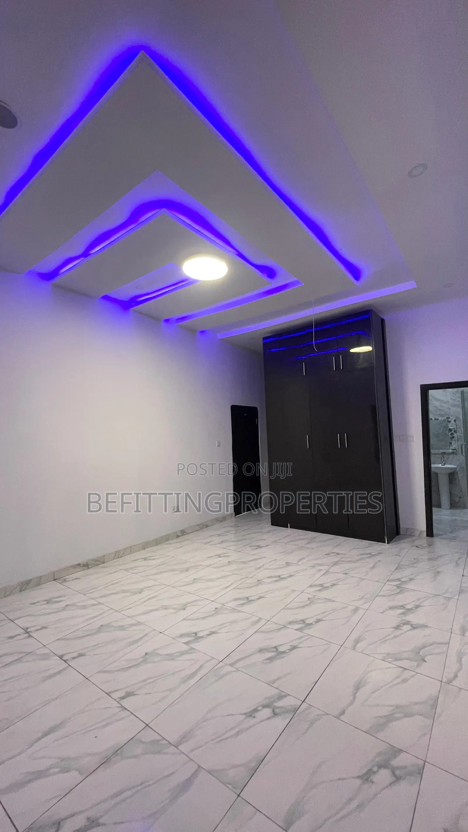 5bdrm Duplex in Lekki for sale