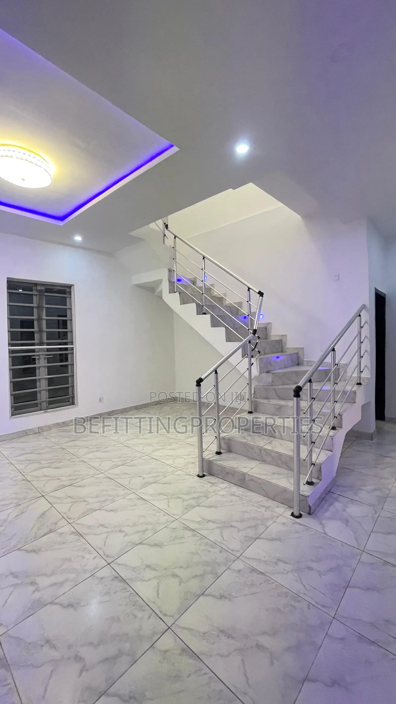 5bdrm Duplex in Lekki for sale