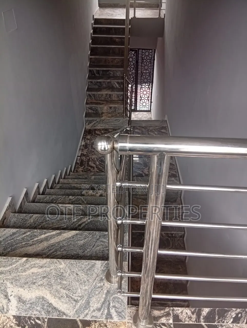 2bdrm Apartment in Fo1, Kubwa for rent