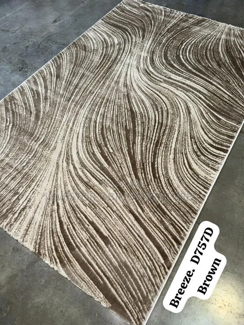 Luxury Soft Turkey Centre Rug.