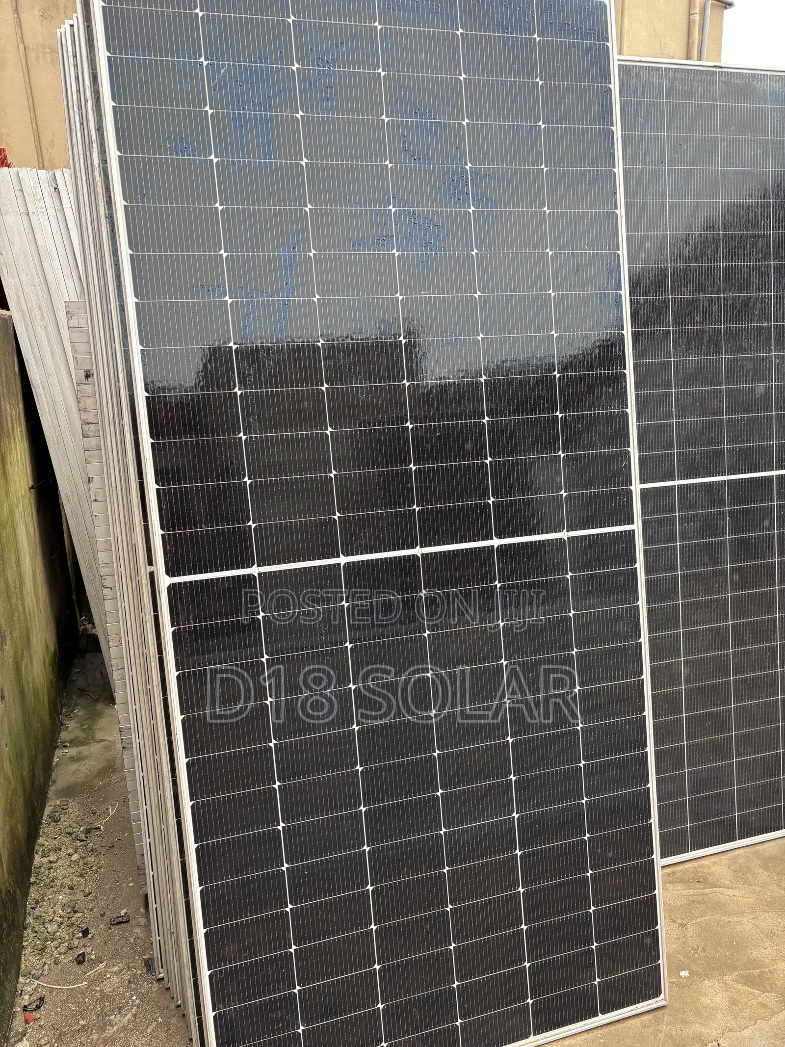 600w 156cell Bifacial Panels