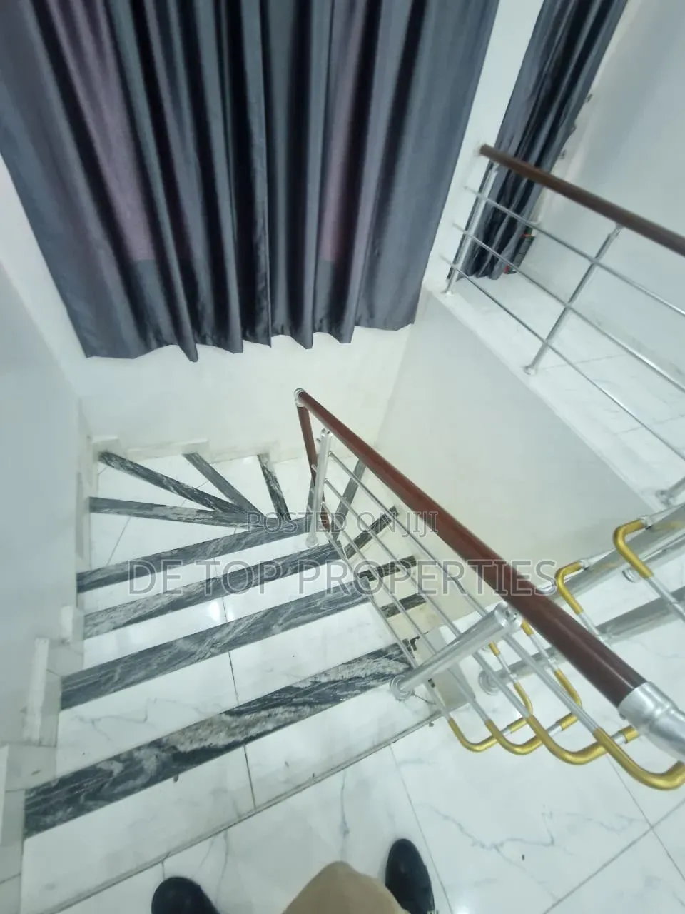 4bdrm Duplex in Lekki County for rent
