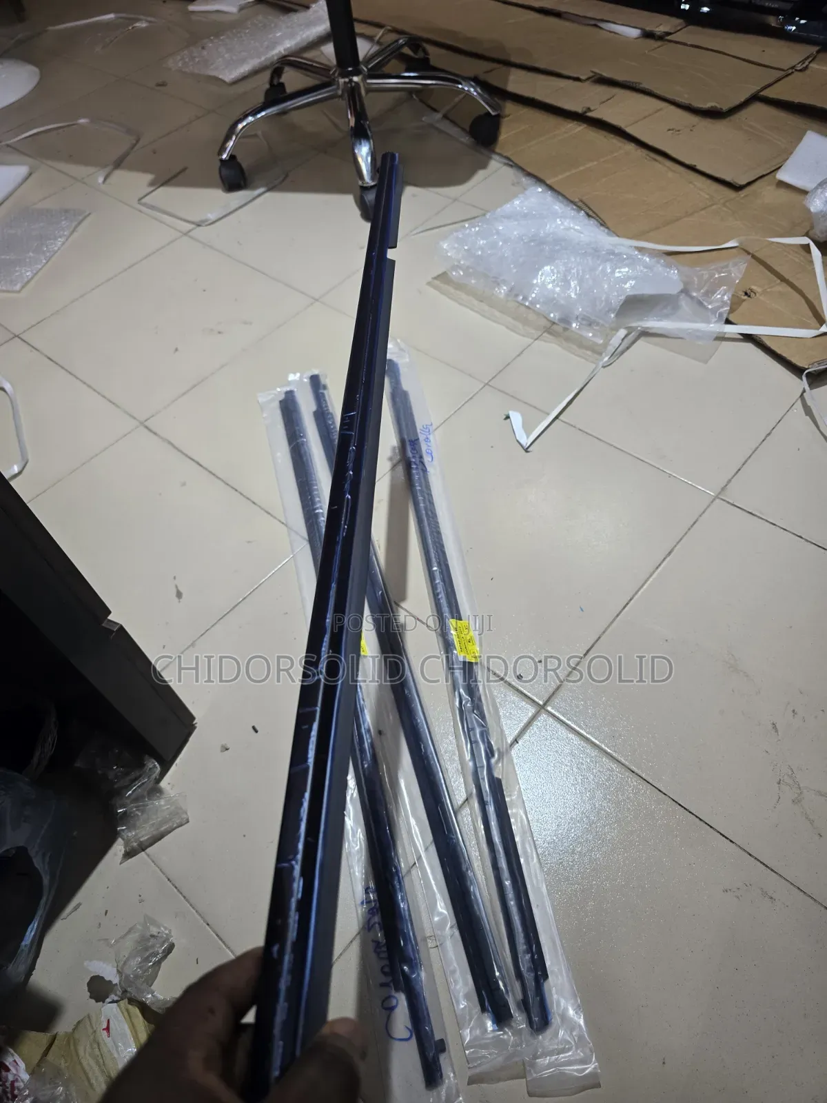 Uper Door Chrom Corolla 208 2013