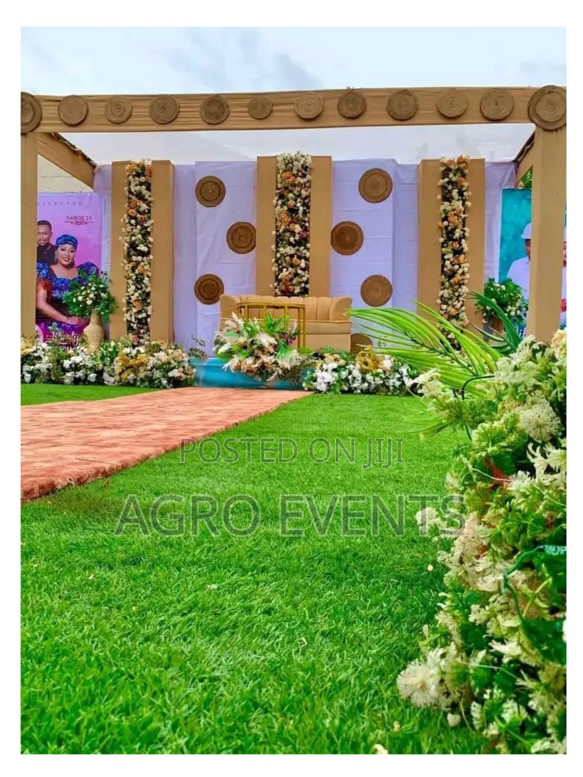 Traditional Outdoor Event Decoration