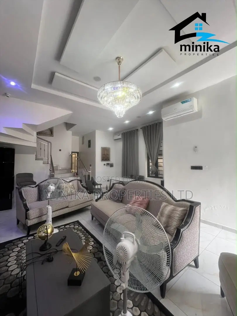4bdrm Duplex in Ikota for sale