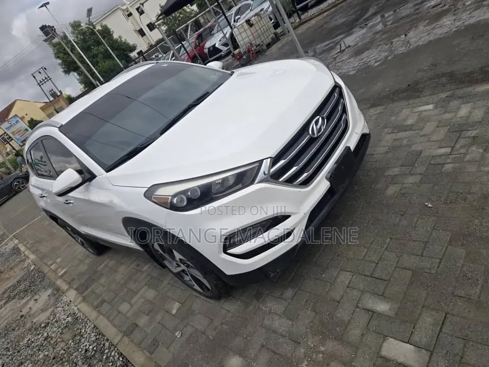 Hyundai Tucson 2016 White