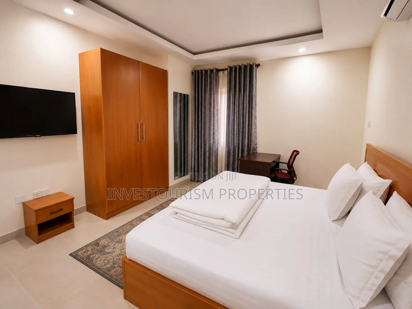 3bed Luxury Shortlet Available