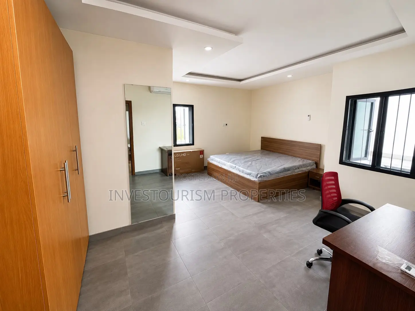 3bed Luxury Shortlet Available
