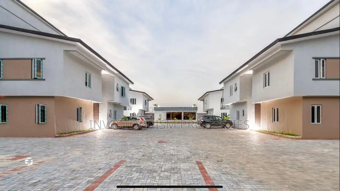 2bdrm Apartment in Lekki Scheme 2 for rent