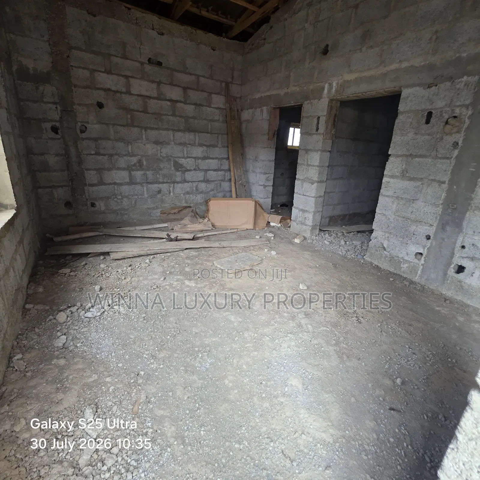 4bdrm Duplex in Floursh Estate, Lugbe District for sale