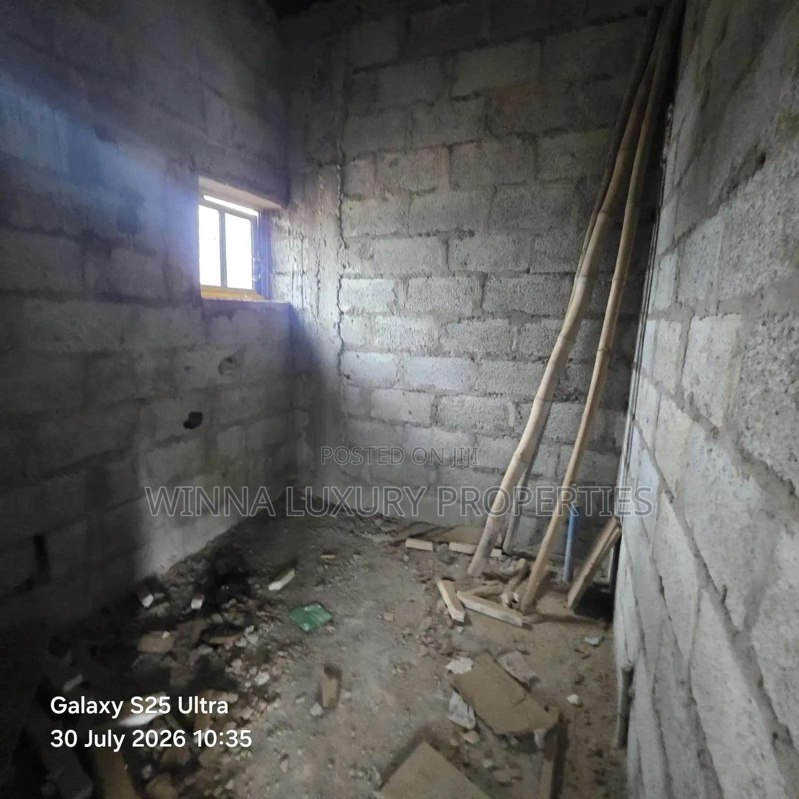 4bdrm Duplex in Floursh Estate, Lugbe District for sale