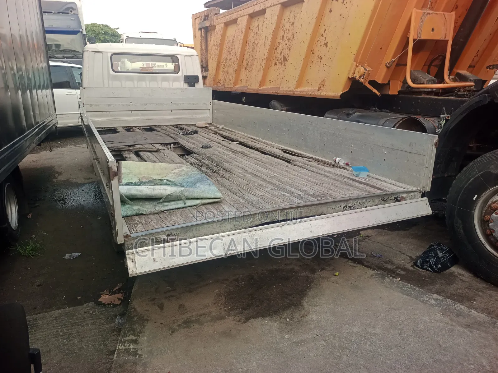 Mitsubishi Canter Truck (Nigerian. Used) With 6 Tyres,