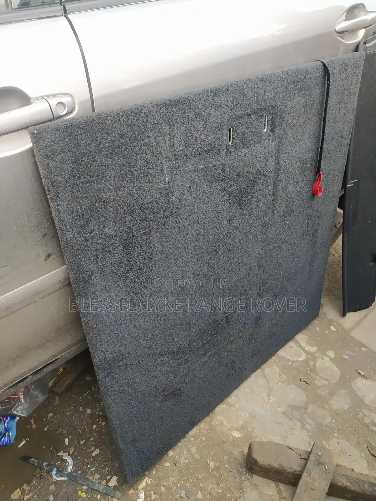 Range Rover Vogue Down Boot Cover 2014/2018
