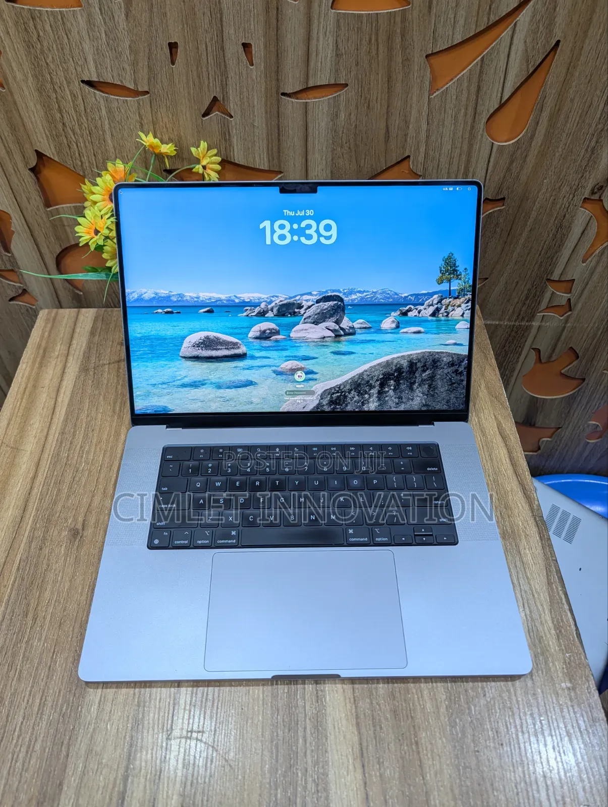 Laptop Apple MacBook Pro 2021 M1 32GB Apple M1 Pro SSD 1T