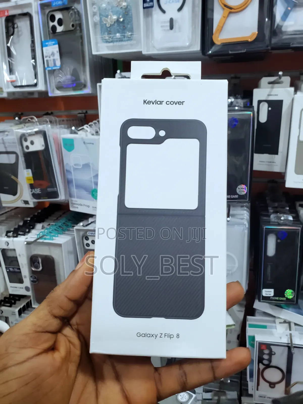 Kevlar Cases Designed for the Samsung Galaxy Z Flip 8.