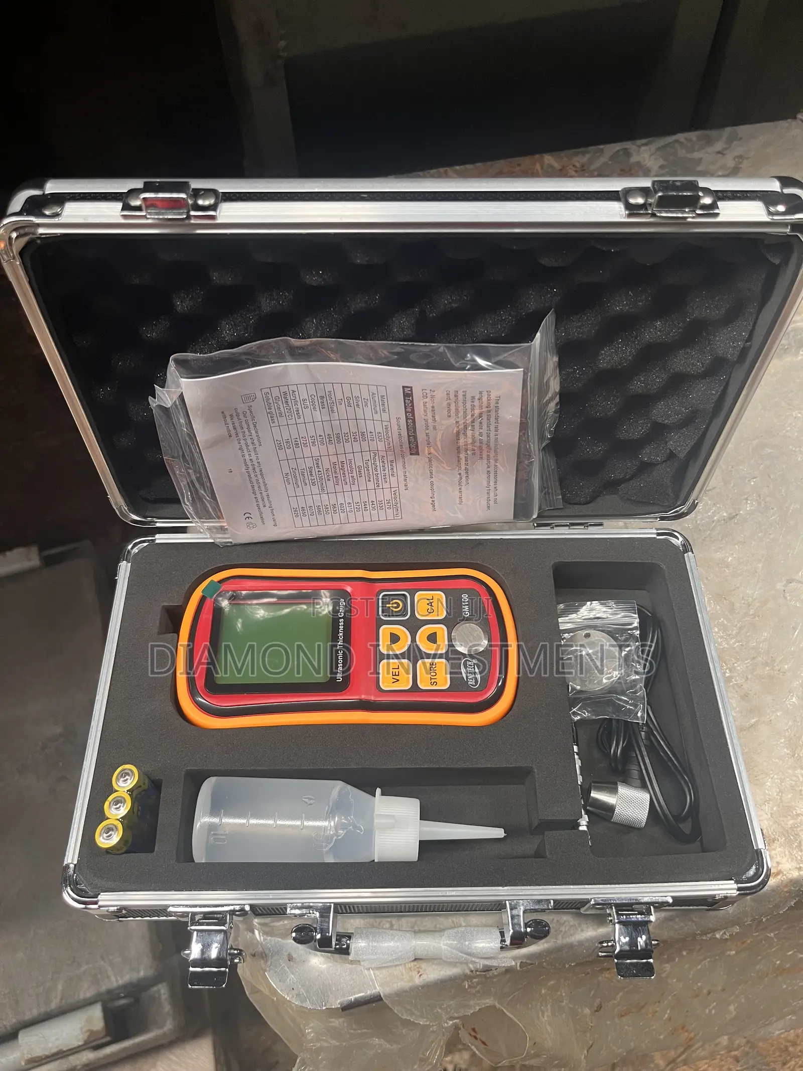 Ultrasonic Thickness Gauge
