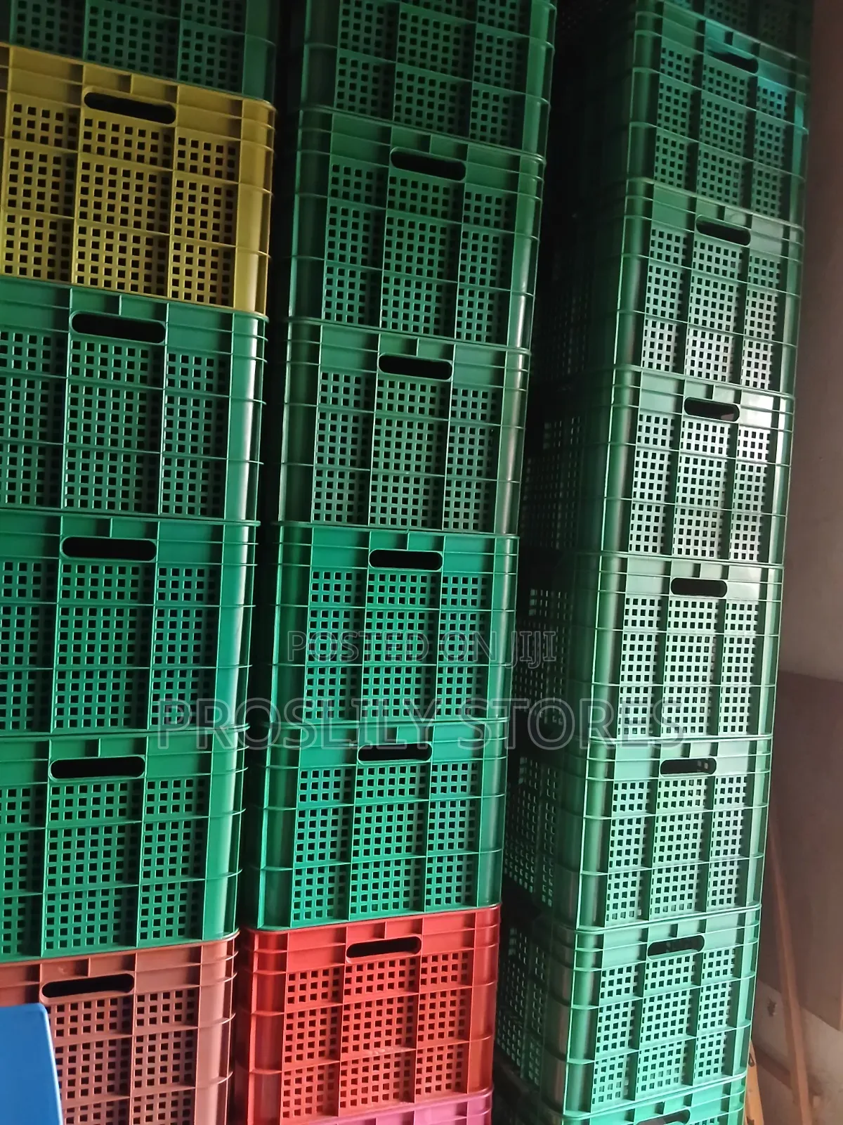 Deluxe Multipurpose Crate 58cm X 40cm X 31cm