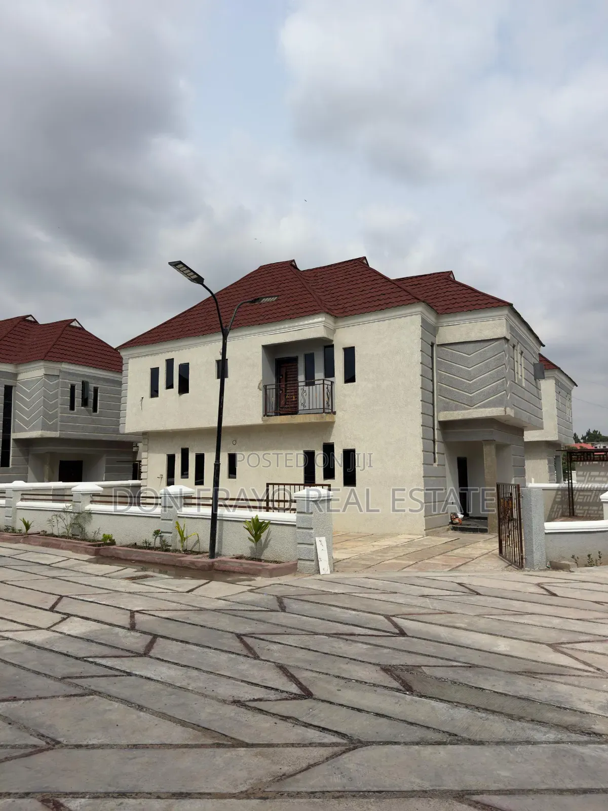 Furnished 4bdrm Duplex in Mini Estate, Bodija for sale