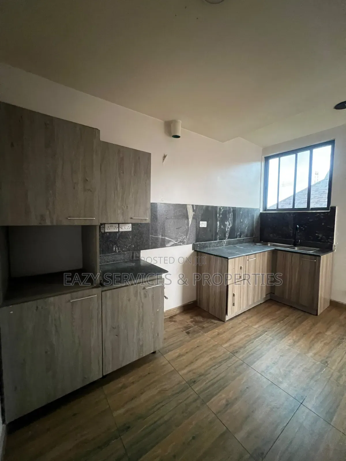 3bdrm Apartment in Gated And Secured, Lekki Phase 1 for rent