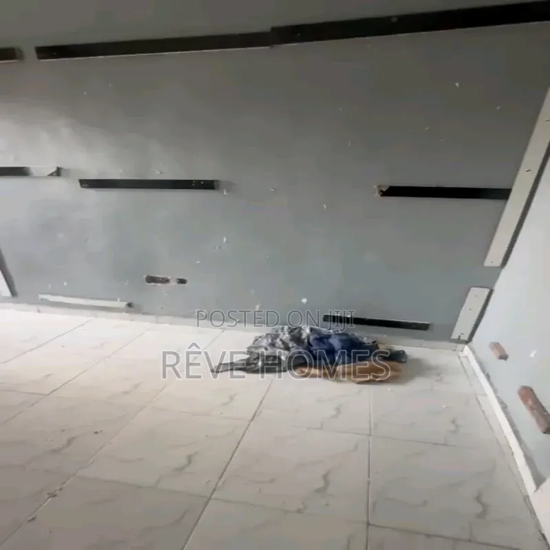 Studio Apartment in Shomolu / Shomolu for rent