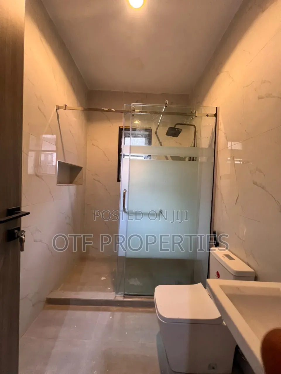 4bdrm Duplex in Jahi Glimore for sale