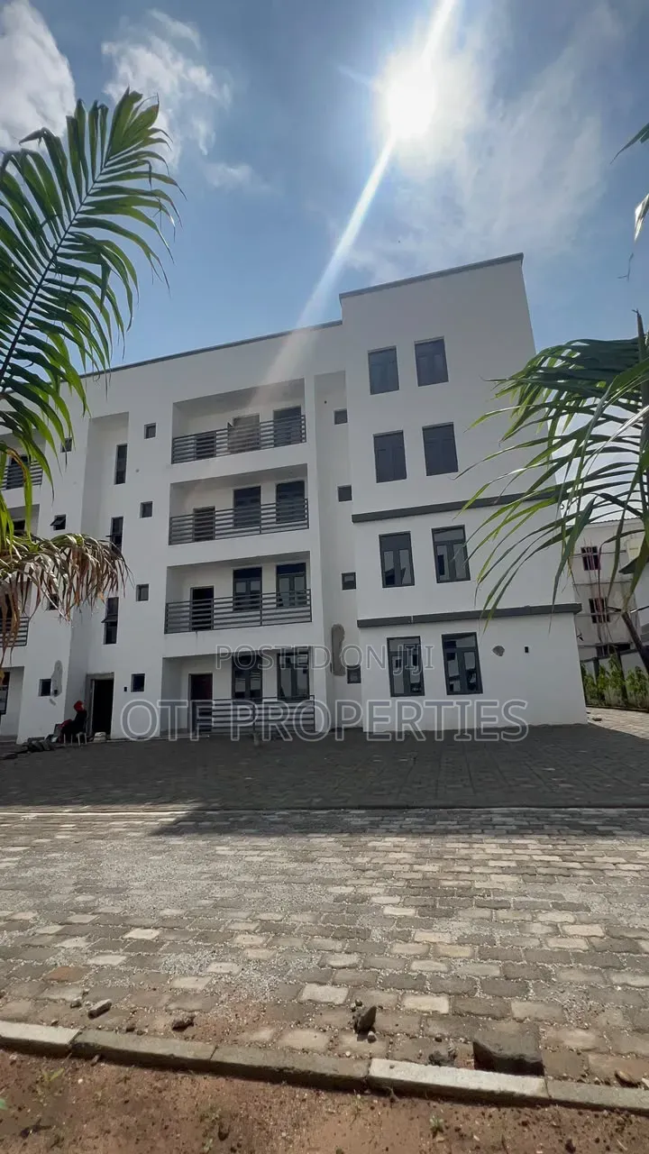 3bdrm Apartment in Mabushi for sale