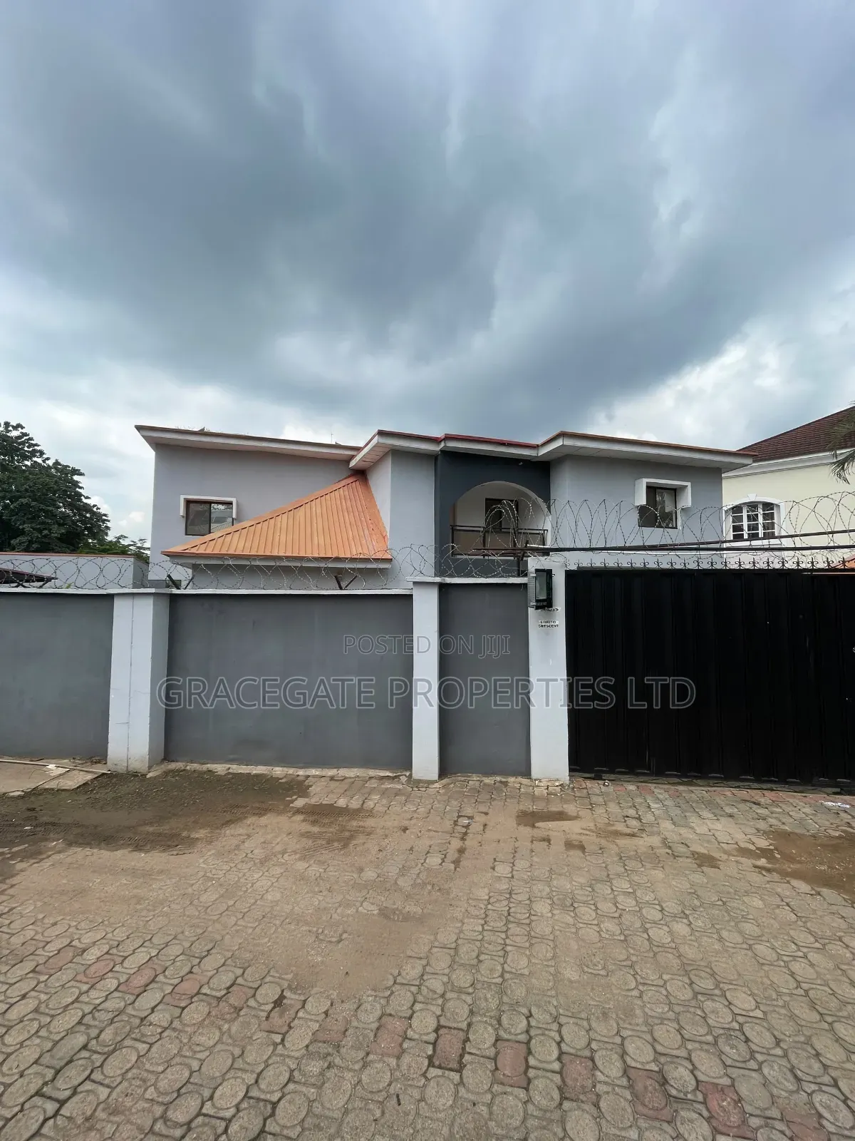 6bdrm Duplex in Wuse 2 Abuja By for rent