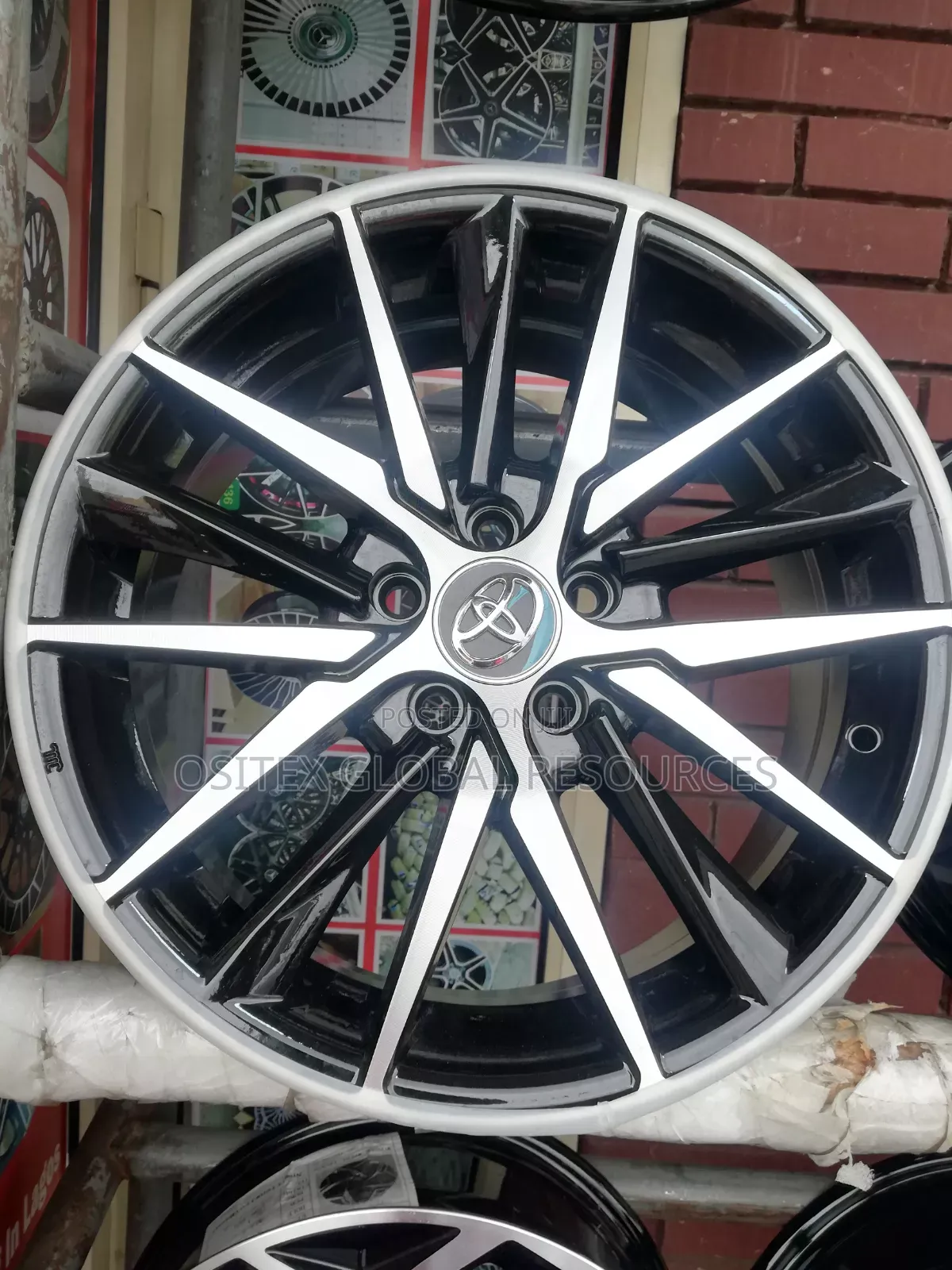 17inch for Honda, Lexus, Toyota Camary, Corolla, Venza.