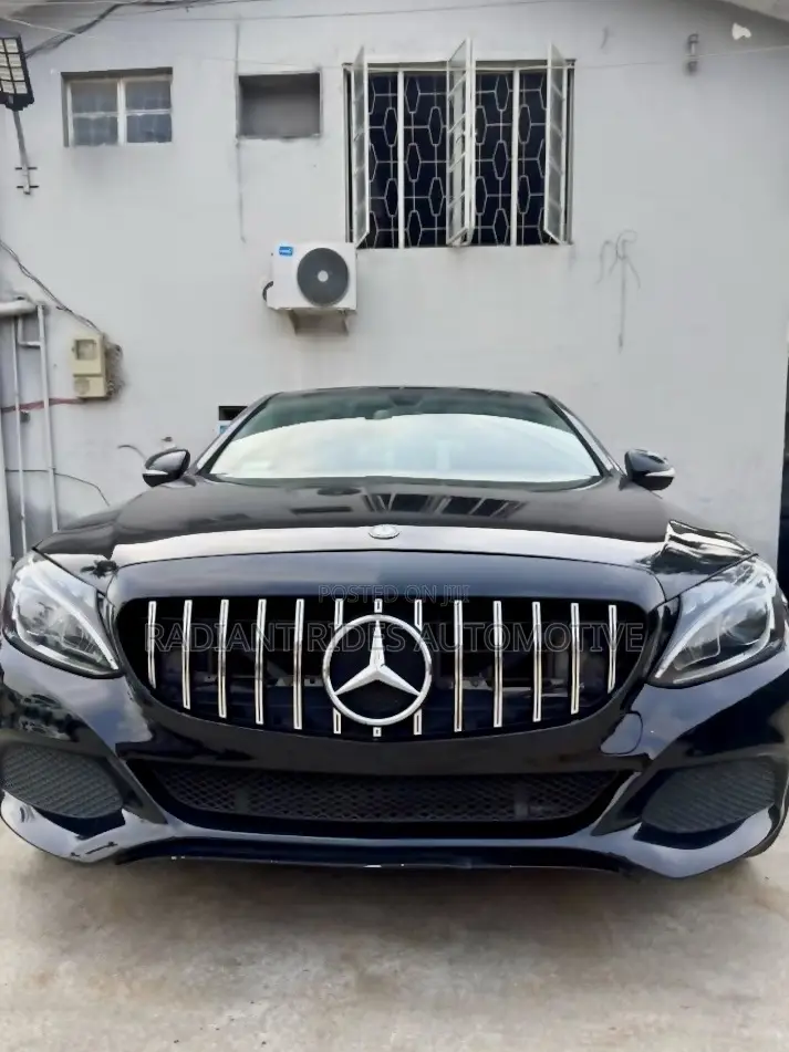 Mercedes-Benz C300 Luxury 4Matic Sedan AWD (2.0L 4cyl 7A) 2016 Black