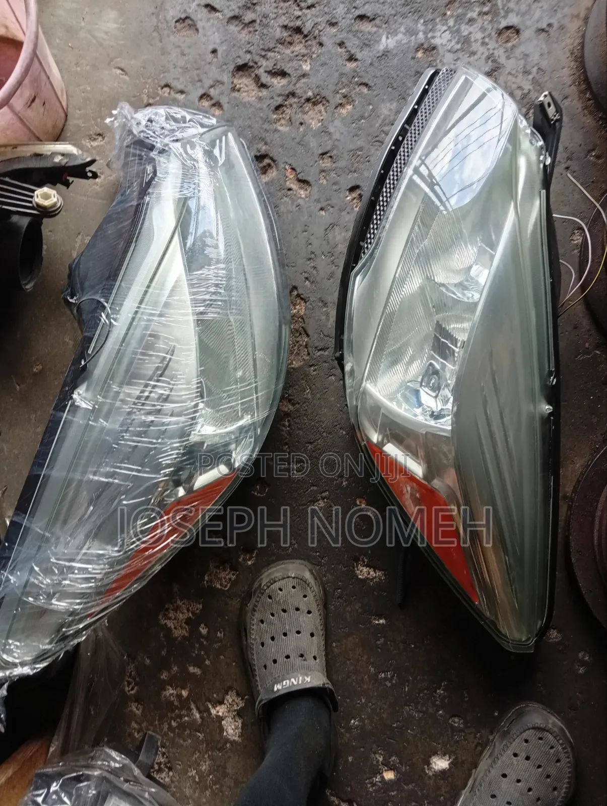 2012 Ford Escape Headlight
