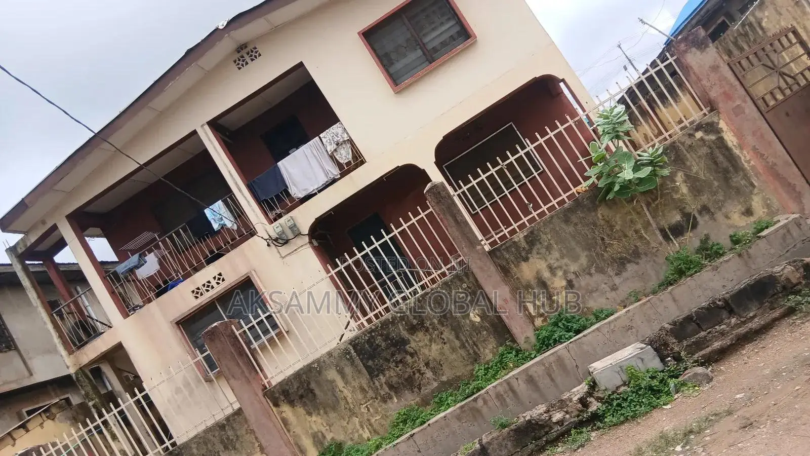 14bdrm Apartment in Agbowo Ui, Ibadan for sale