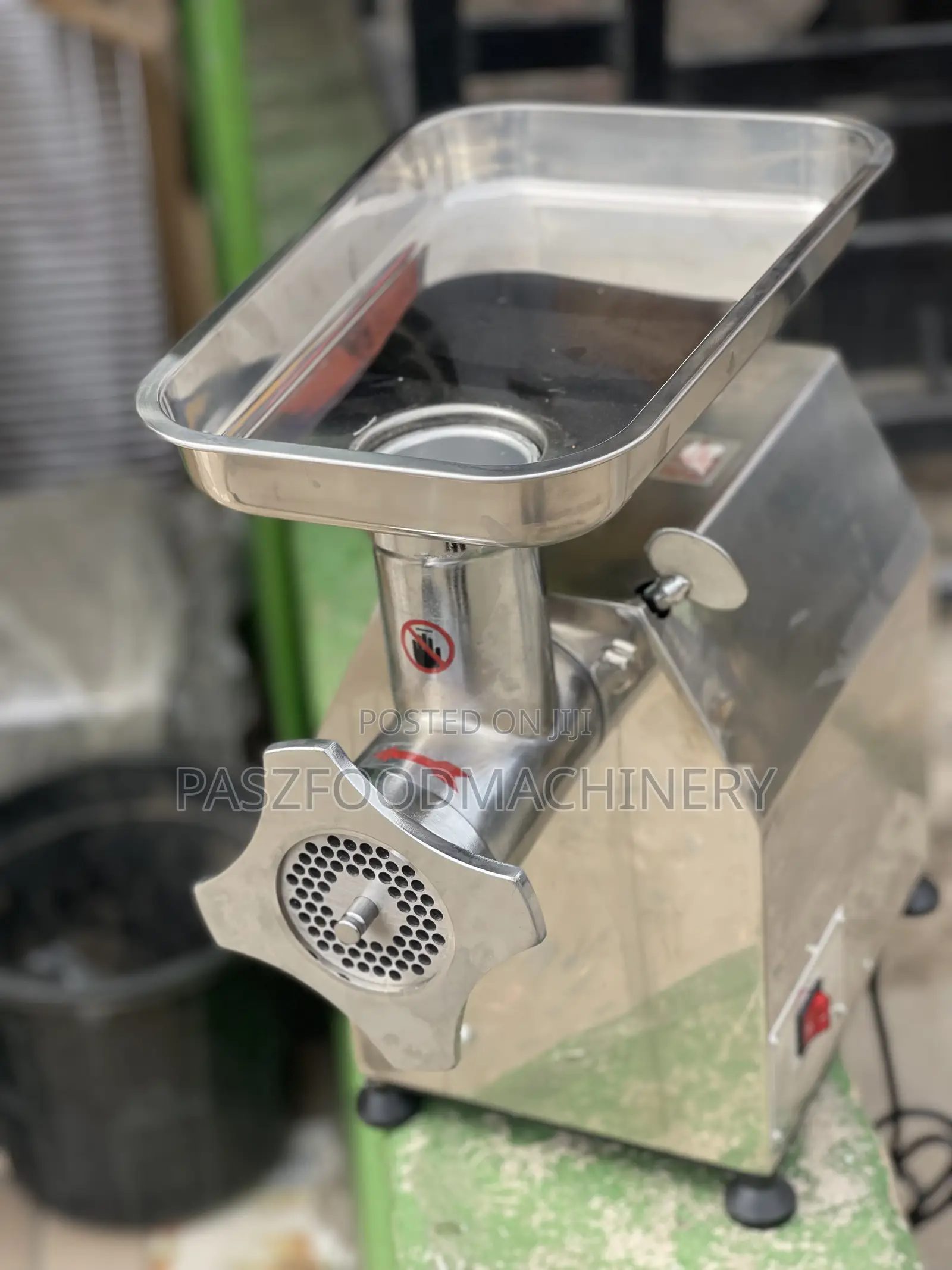 22 Meat Mincer Machine