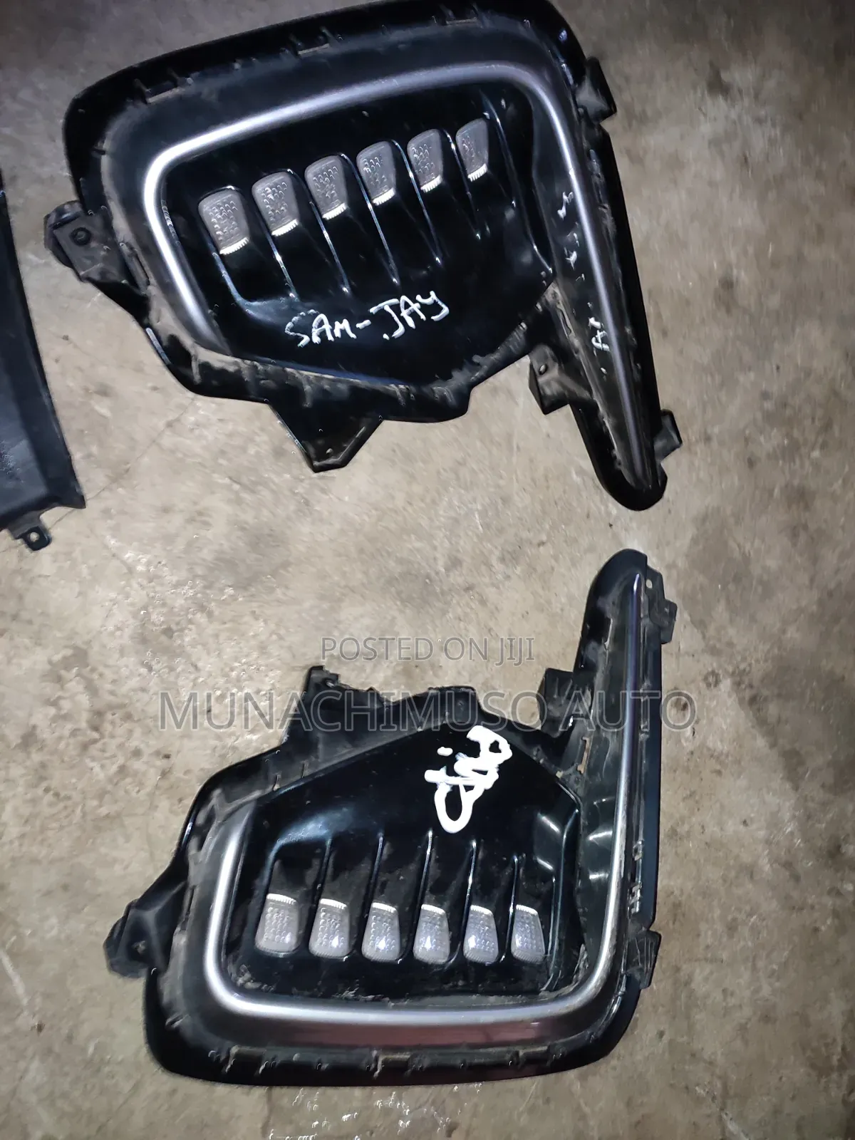 Fog Lamp and Cover Hyundai Santa Fe Grand 2018