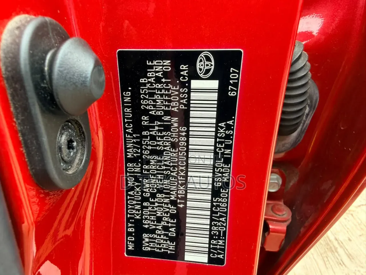 Toyota Camry SE V6 4dr Sedan (3.5L 6cyl 6A) 2013 Red