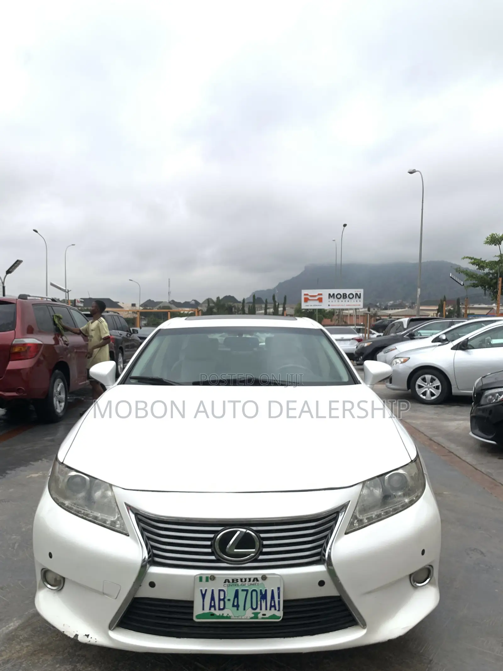 Lexus ES 2015 White