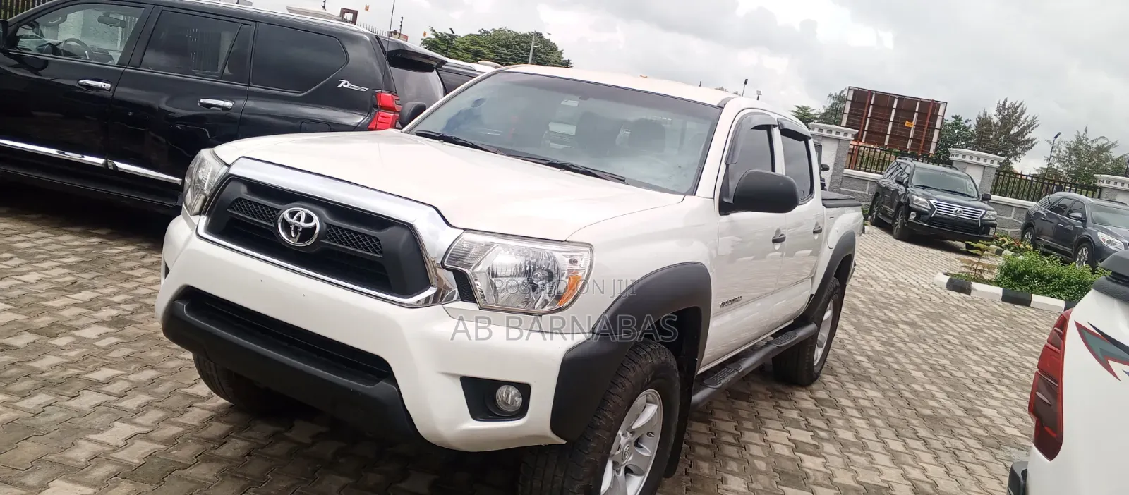 Toyota Tacoma 2015 White