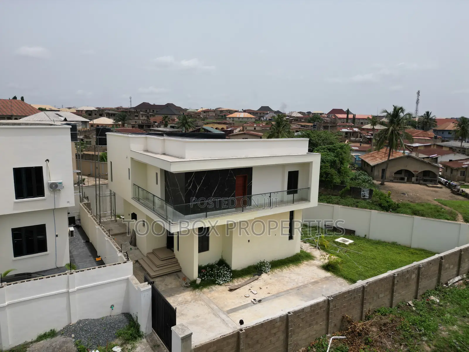 4bdrm Duplex in Kolapo  Ishola G.R.A, Akobo for sale