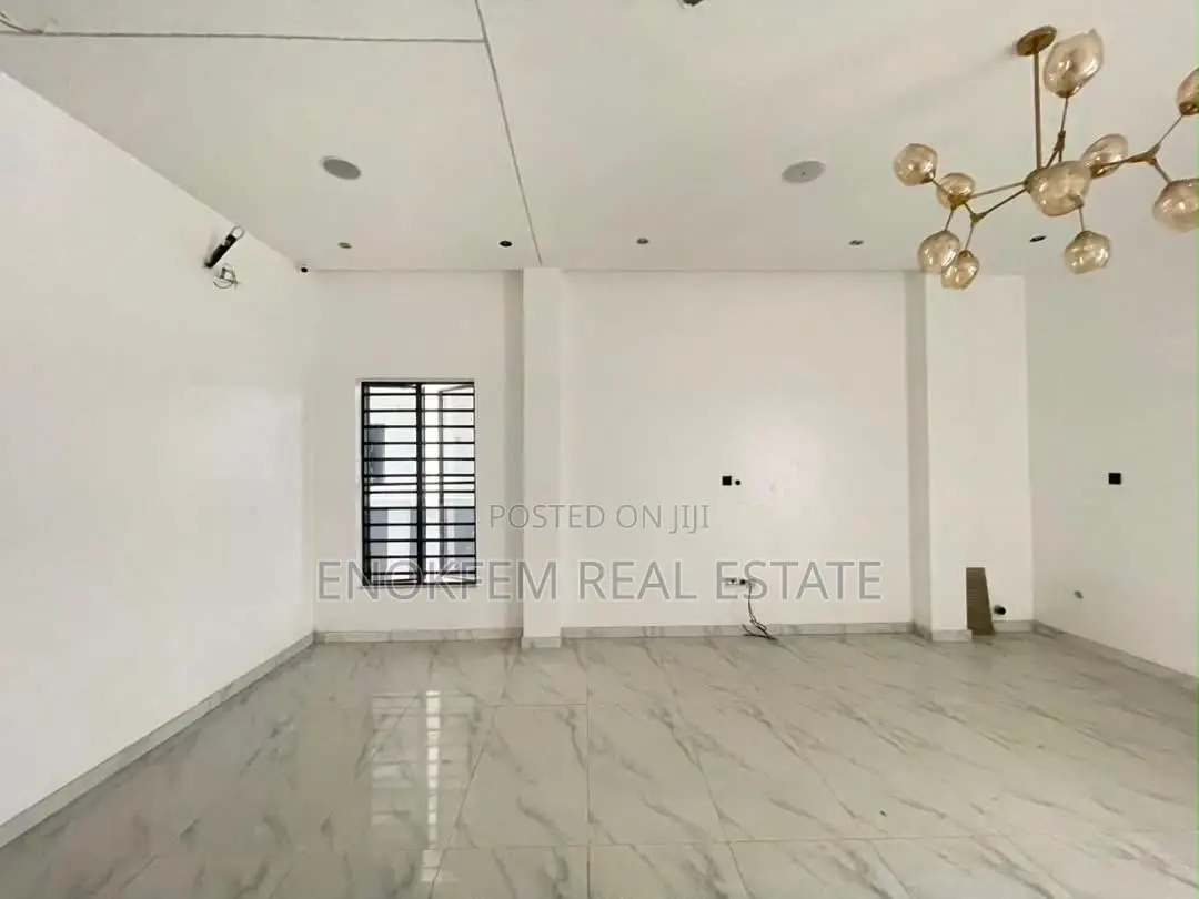 5bdrm Duplex in Ikeja GRA for sale