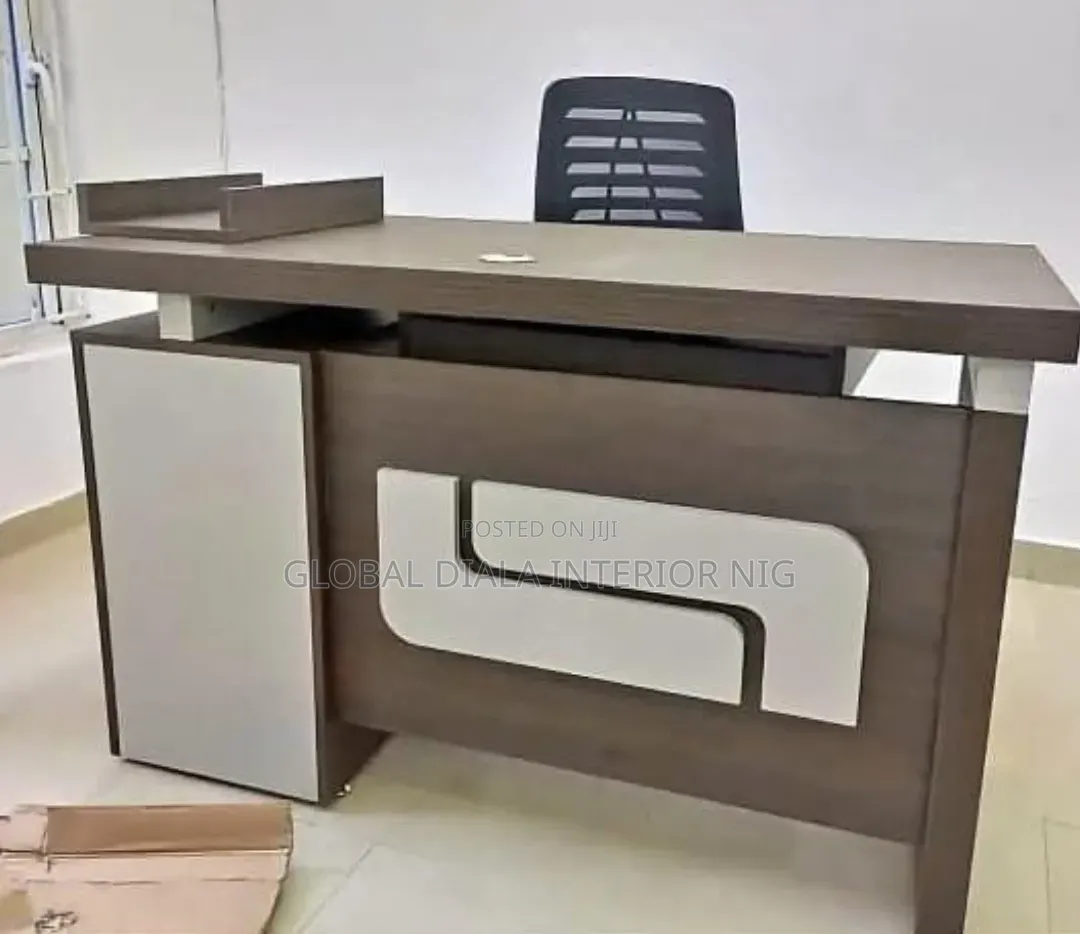Boss Office Products Executive Table