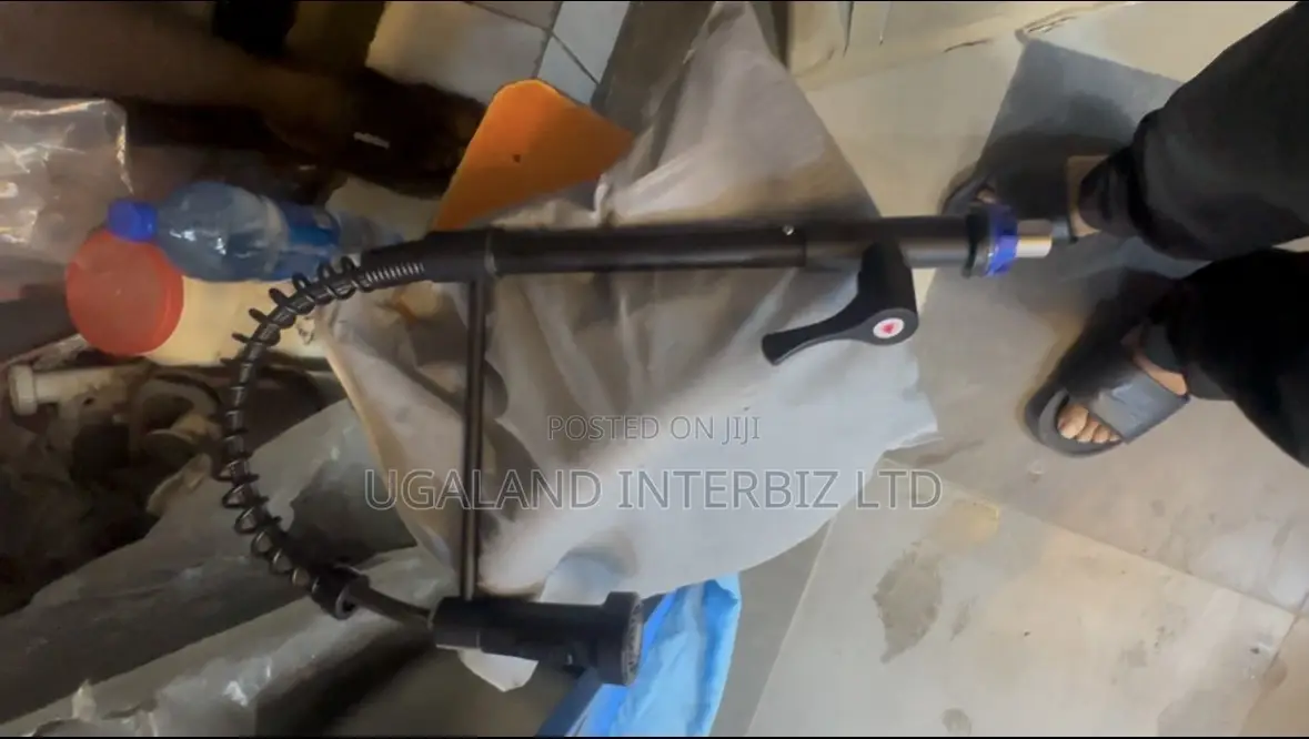 Modern High-Arc Kitchen Sink Tap